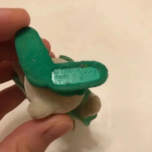 Disney The Rescuers Miss Bianca Flocked Ornament - Picture 5 of 7